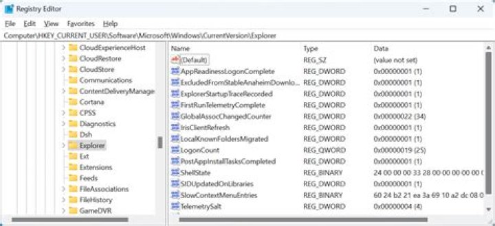 Adding a registry key in Windows 8.1 to enable downloading test drivers