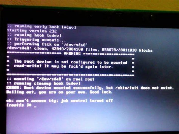 Arch Linux Installation: ERROR: Root device mounted successfully, but /sbin/init does not exist