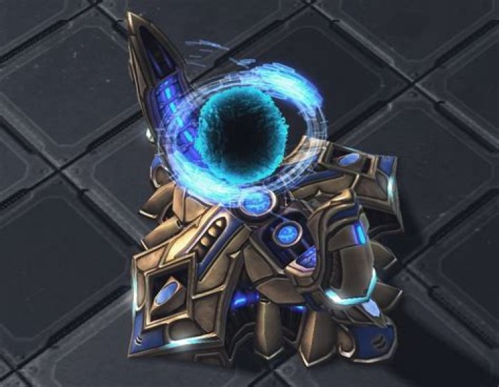 Are there advantages for Protoss gateways over warp gates?
