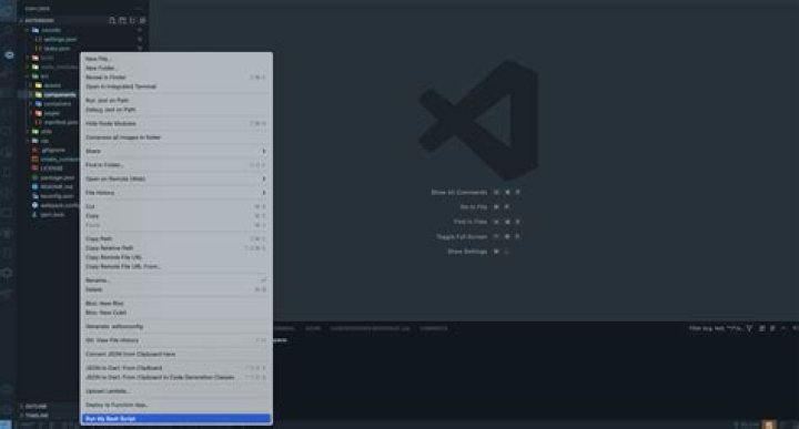 Bash script file extension [duplicate]