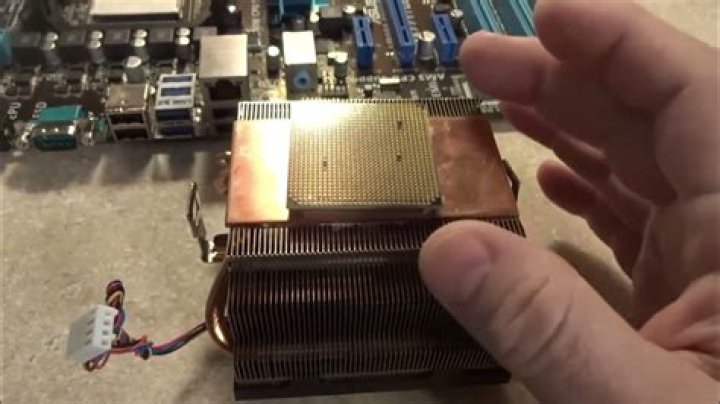 Can't get Intel heatsink back on