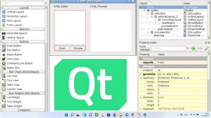 Can I create a proprietary application using Qt?