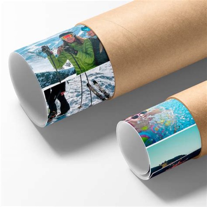 Can posters be stacked?