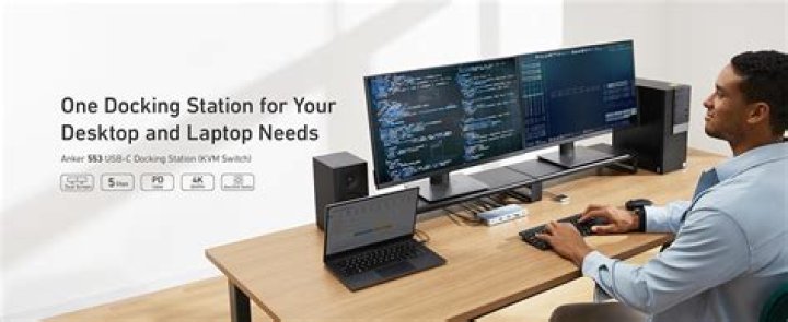 Dock station switching between desktop and laptop