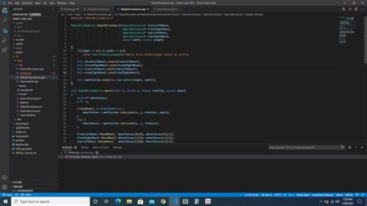 Error E0146 : Too many initializer values C++