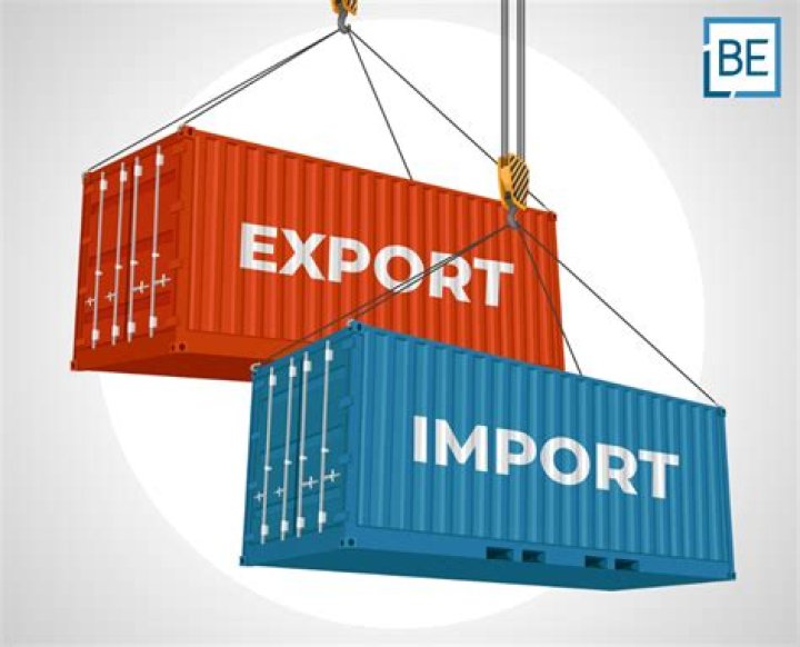 Export a VM with the snapshots?