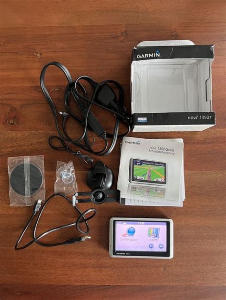 Garmin Nuvi 1350 GPS [duplicate]