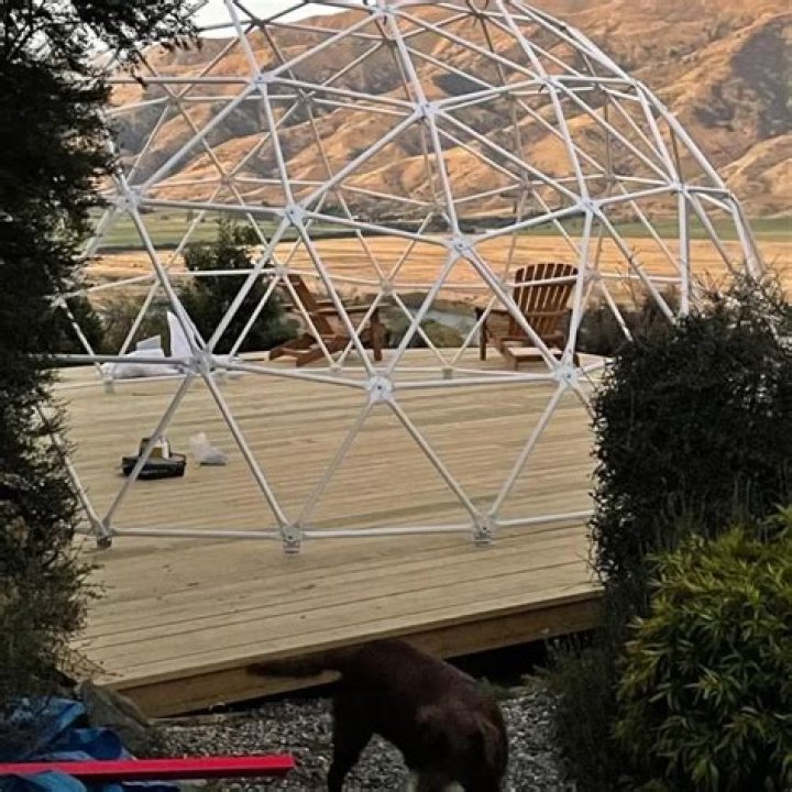 Geodesic curvature of a latitude on a torus