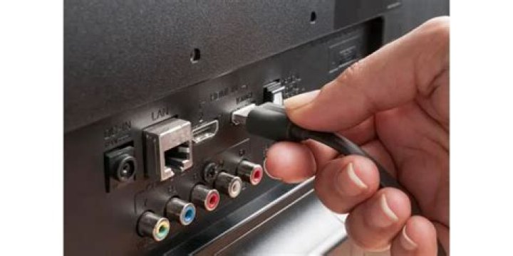 HDMI keeps cutting out