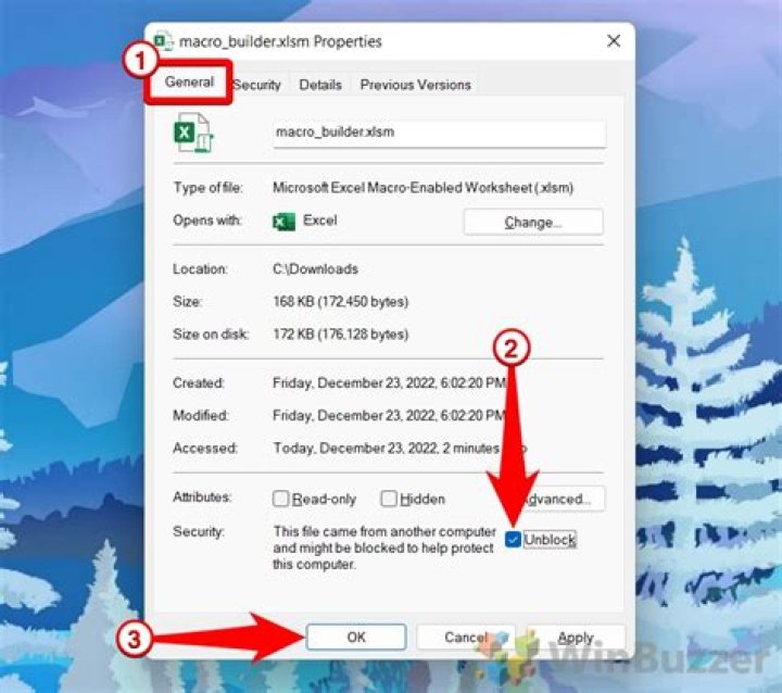 How can Ez Macros work on Windows 8?