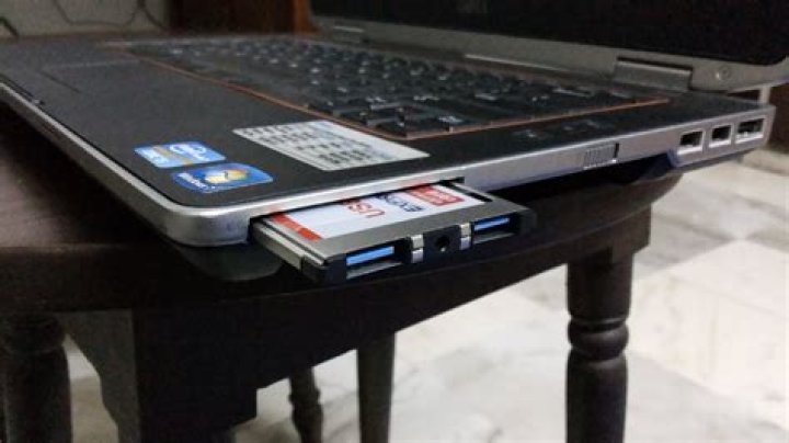 How can I connect PCI card with laptop