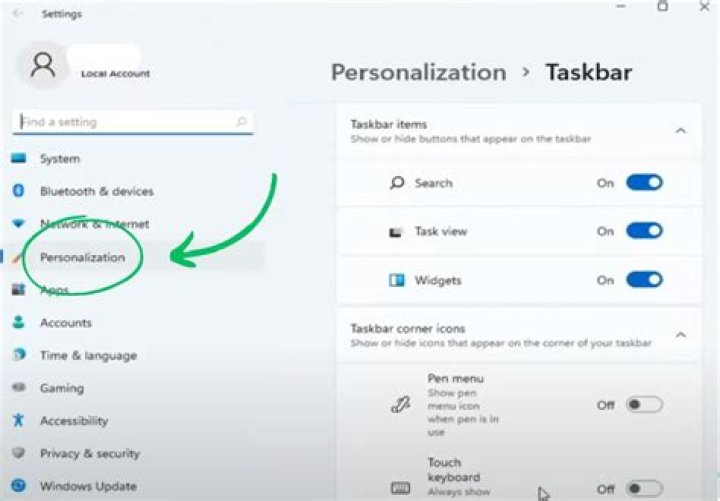 How can I prevent Chrome from hiding the Windows Taskbar?