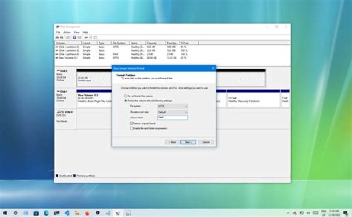 How do I format my 24gb SSD for ubuntu?