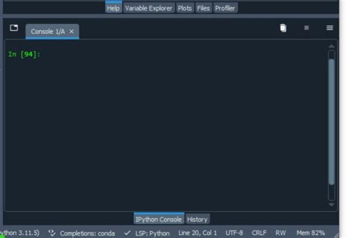 How to clear the interpreter console?