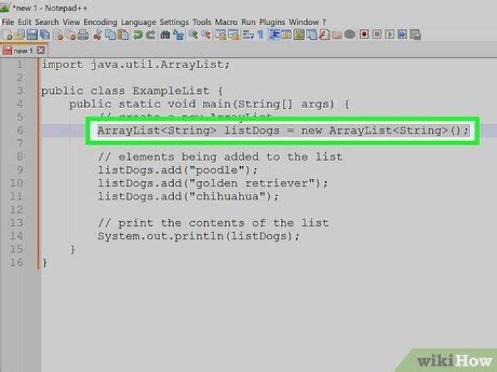 How to initialize List<String> object in Java?