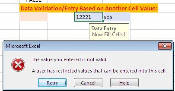 How to make a cell mandatory to complete when another cell has changed?