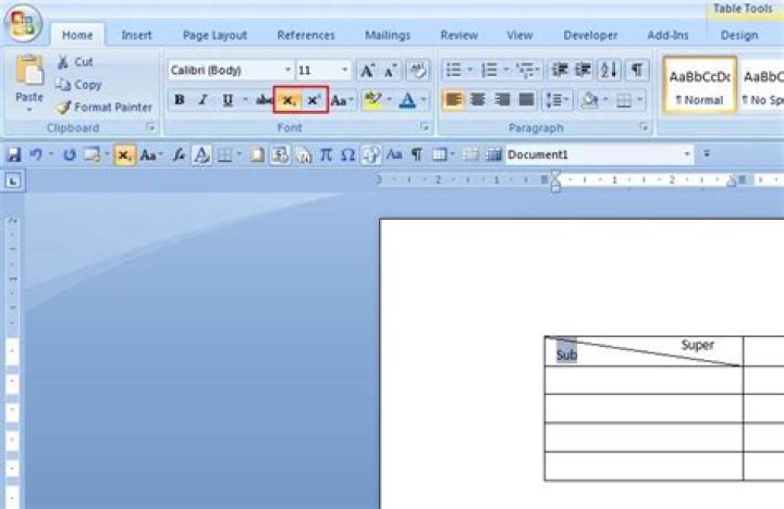 How to split a cell in table in Word 2010 so it can display 2 elements as a table header?