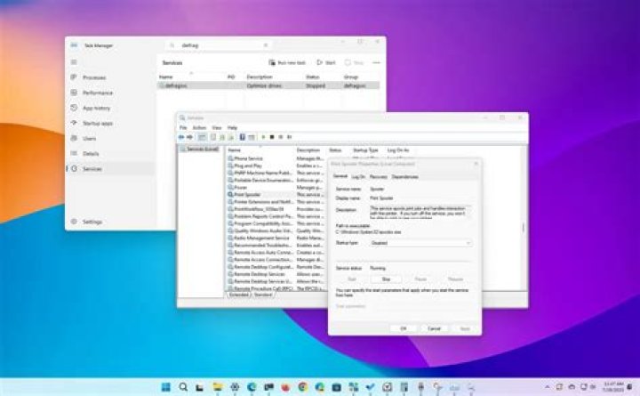 How to stop service from commandline in windows?