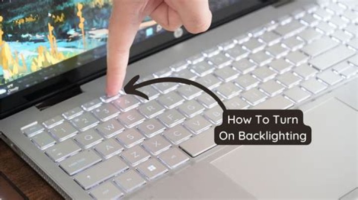 HP Pavilion g6 laptop backlight turns off at login screen