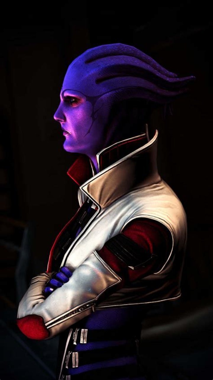 Is it wise to trust Aria T'Loak?