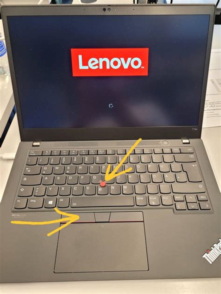 Lenovo trackpoint stops working randomly