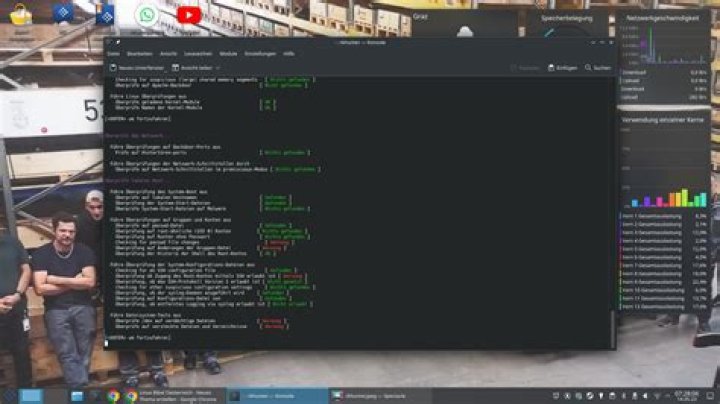 Live CD: Running chkrootkit (OR rkhunter)
