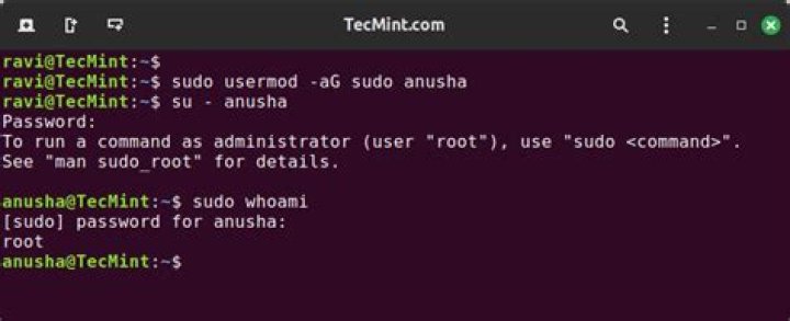 Logging in MySQL as root works only on sudo