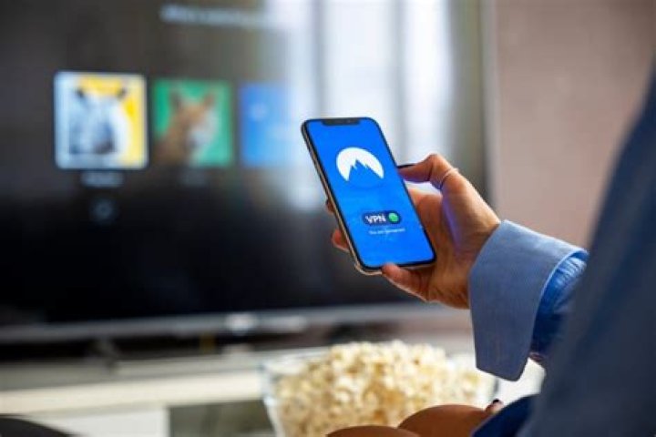 NordVPN gets stuck in reconnecting state leaving no access to internet