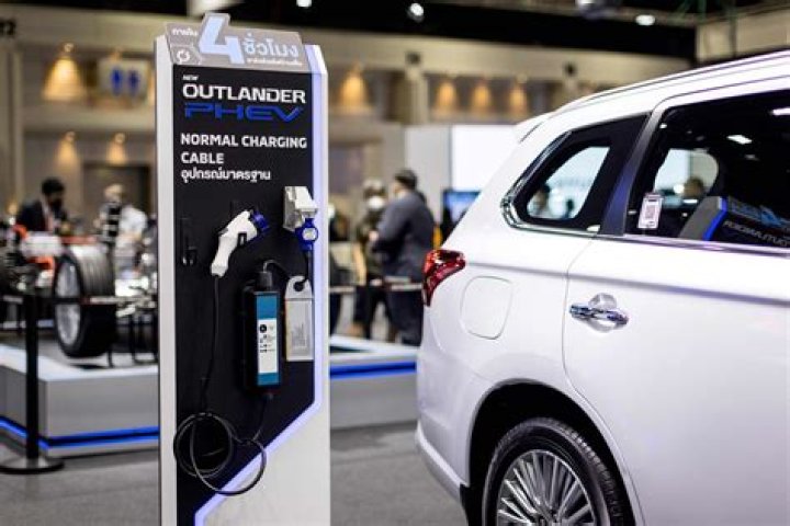 Outlander Charge Bar