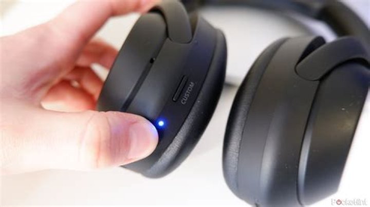 Pairing Sony bluetooth headphones with my PC, under Windows 7