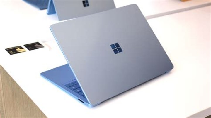 Recommendations for turning on a laptop that is cold, like ~10F (sat in car outside overnight)?