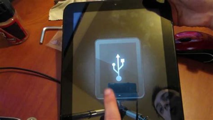 Sharing files with Android devices (How do I mount an HP Touchpad, Cyanogen Mod 9?)