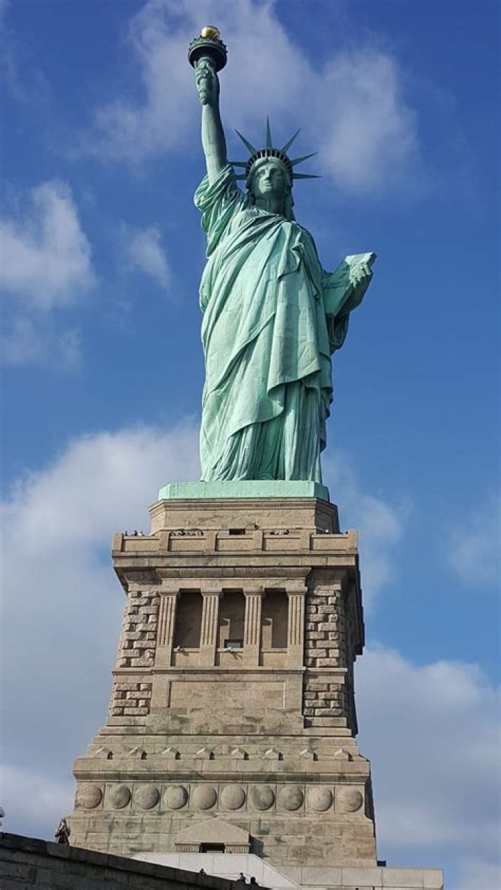 Statue