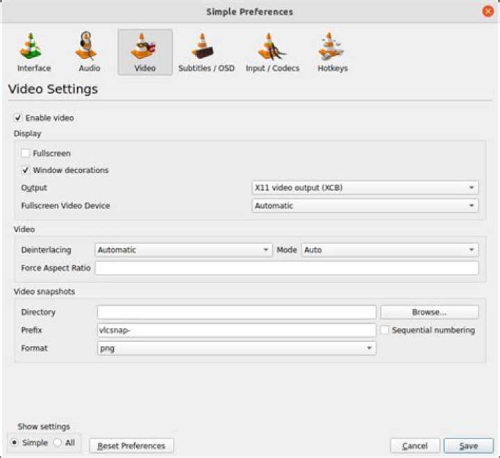 VLC shows two windows for one video