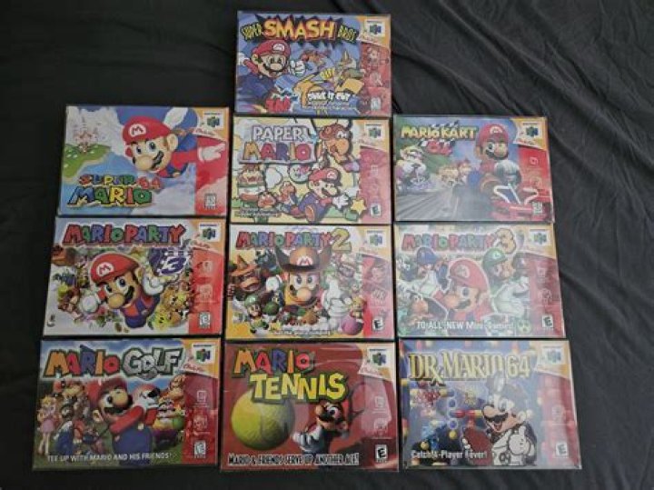 What are the differences between Super Mario 64 (N64) and Super Mario 64 DS?
