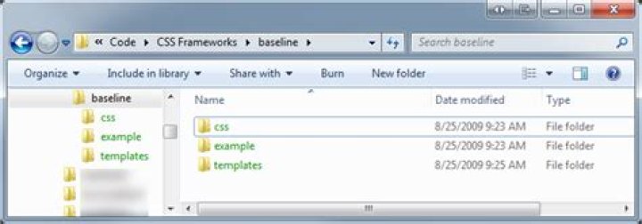 What do green folders mean in Windows 7 Explorer?