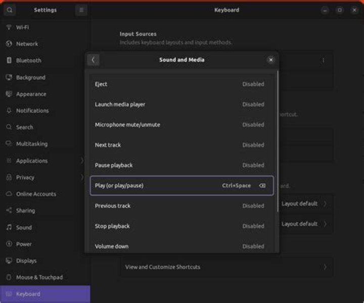 Why are my Rhythmbox controls (Pause, Play, etc.) missing from the sound menu?