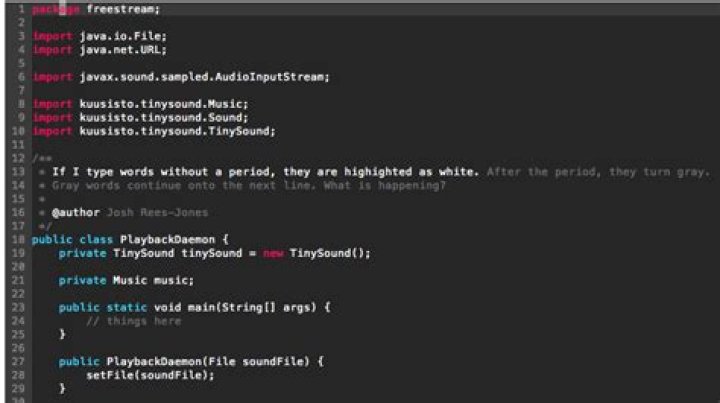 Why does Vim highlight Javadoc comments like this?