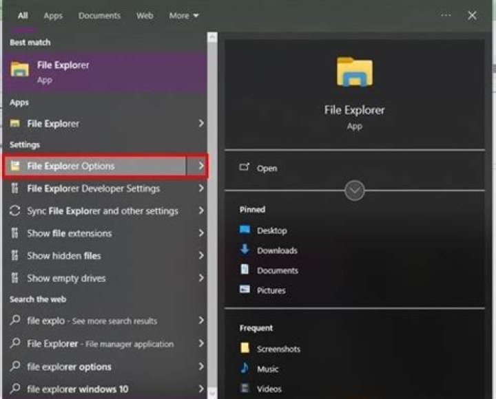 Windows 10 file explorer doesn't refresh ongoing downloads