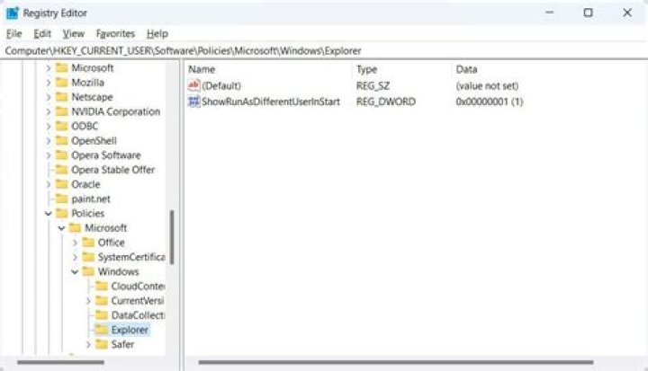 Windows Batch File: Execute .exe on server with 'Run as different user'